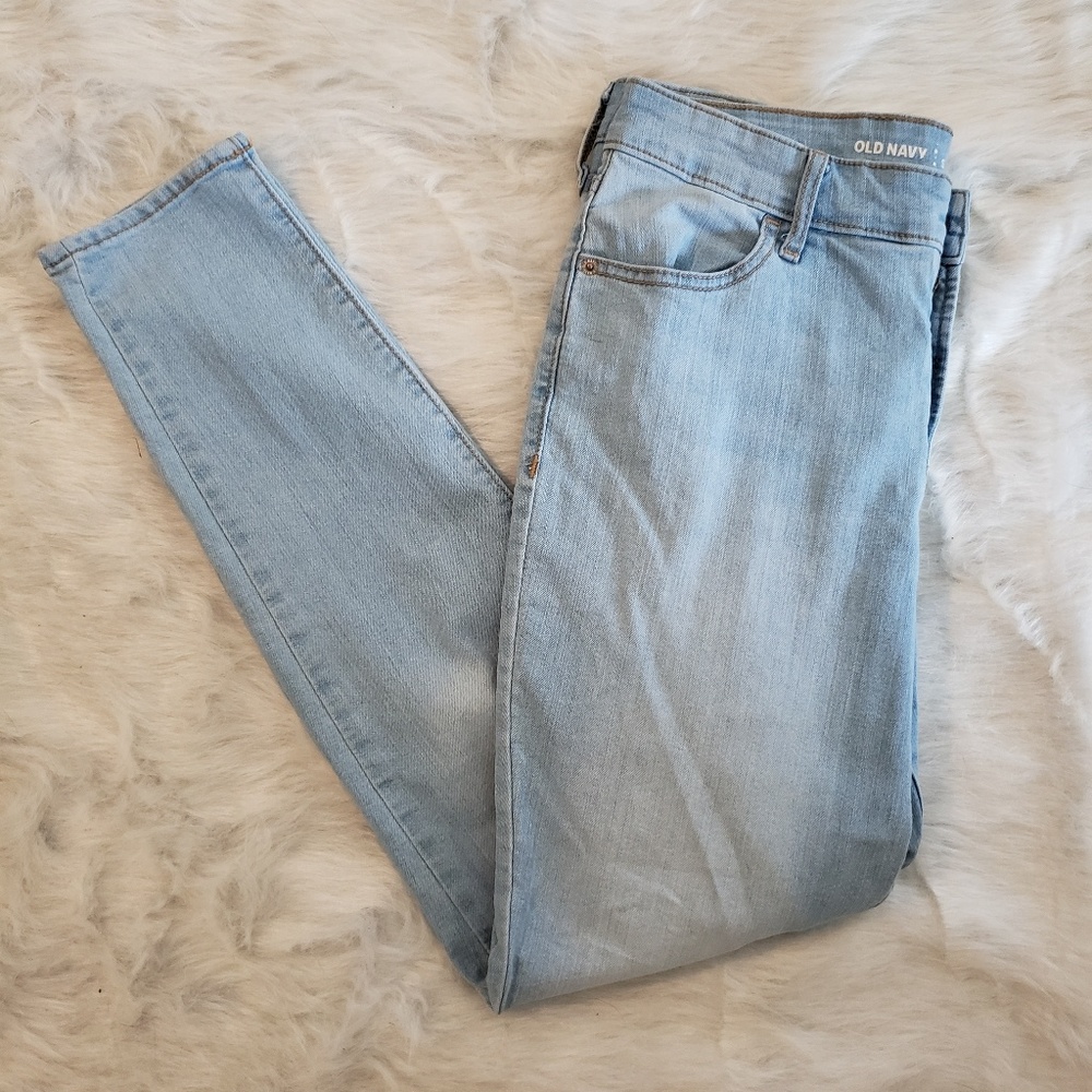💙 Old Navy Super Skinny Jeans